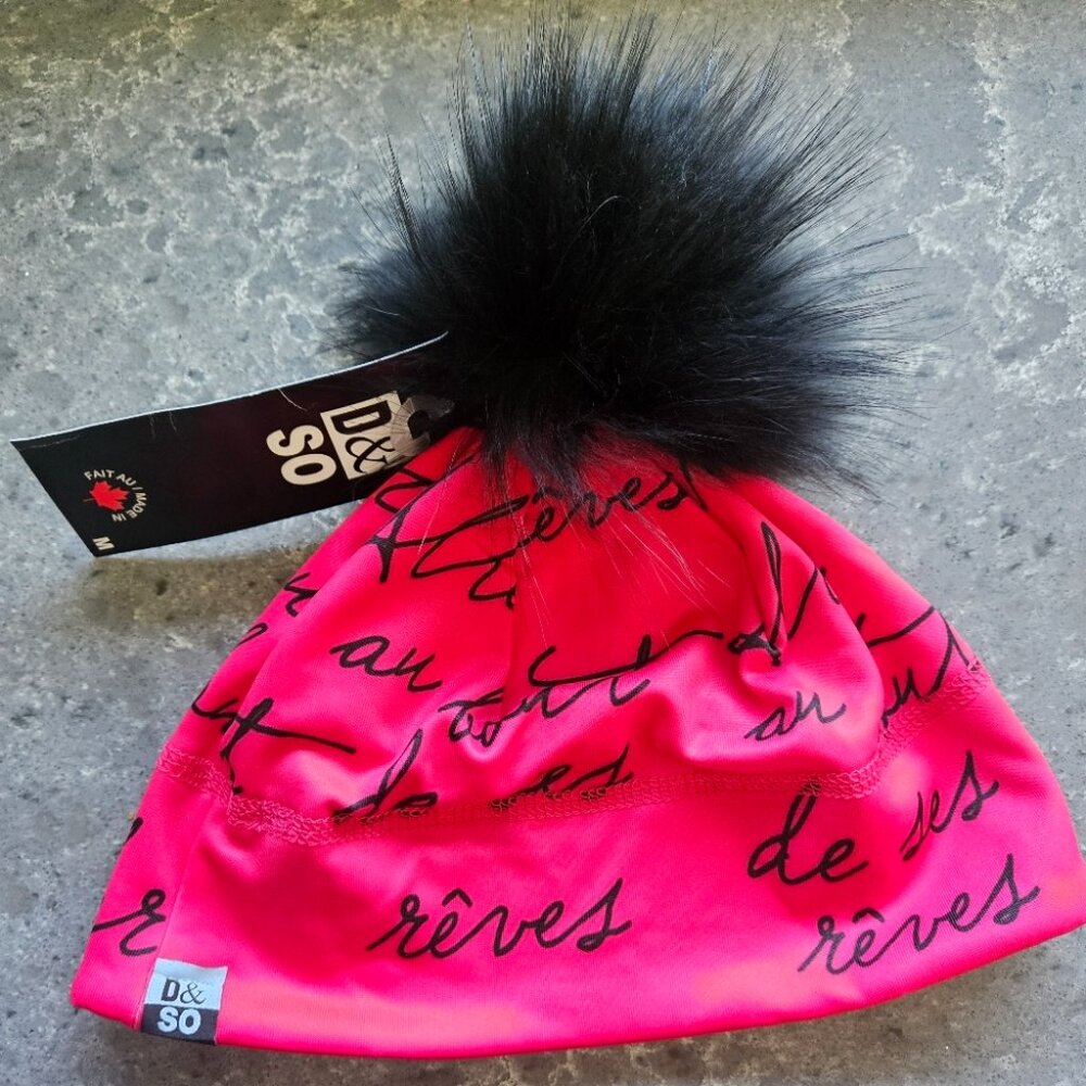 Fleece And Fur Women’s Toque